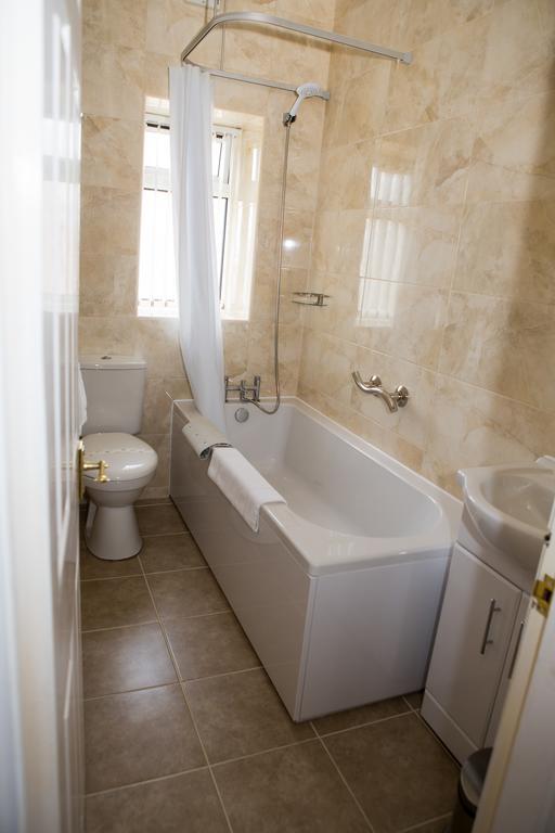 Oak House Bb Bed & Breakfast Oldham Dış mekan fotoğraf